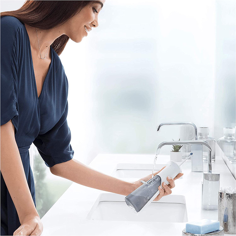 Tăm Nước Oral-B Water Flosser Advanced Với Dung Tích Lớn